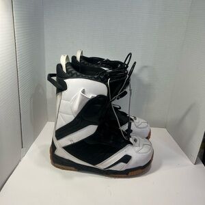 Simms Black and White Men's Snow Boots